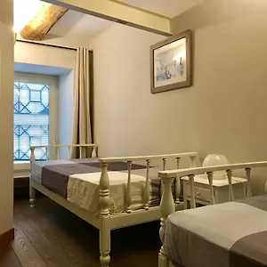 Guest house Palazzo Solimena, Naples